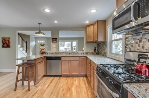 28 Baldwin Road Waltham, MA 02452 - Photo 8 of 21 Gallery Image 8