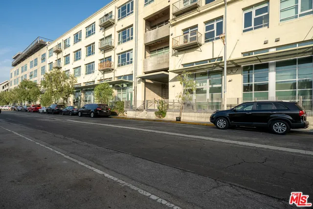 $1,315,000 | 530 South Hewitt Street, Unit 147, Los Angeles, CA 90013