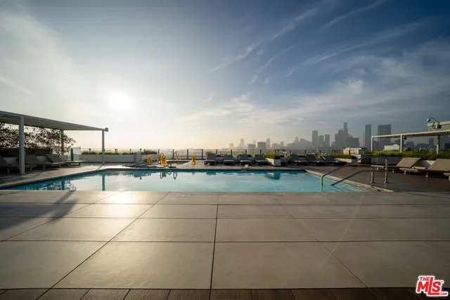 $1,315,000 | 530 South Hewitt Street, Unit 147, Los Angeles, CA 90013