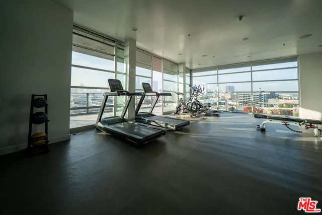 $1,315,000 | 530 South Hewitt Street, Unit 147, Los Angeles, CA 90013