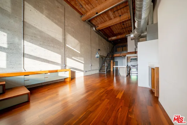 $1,315,000 | 530 South Hewitt Street, Unit 147, Los Angeles, CA 90013