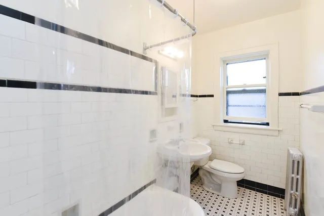 $1,650 | 2850 West Cullom Avenue, Unit 3, Chicago, IL 60618