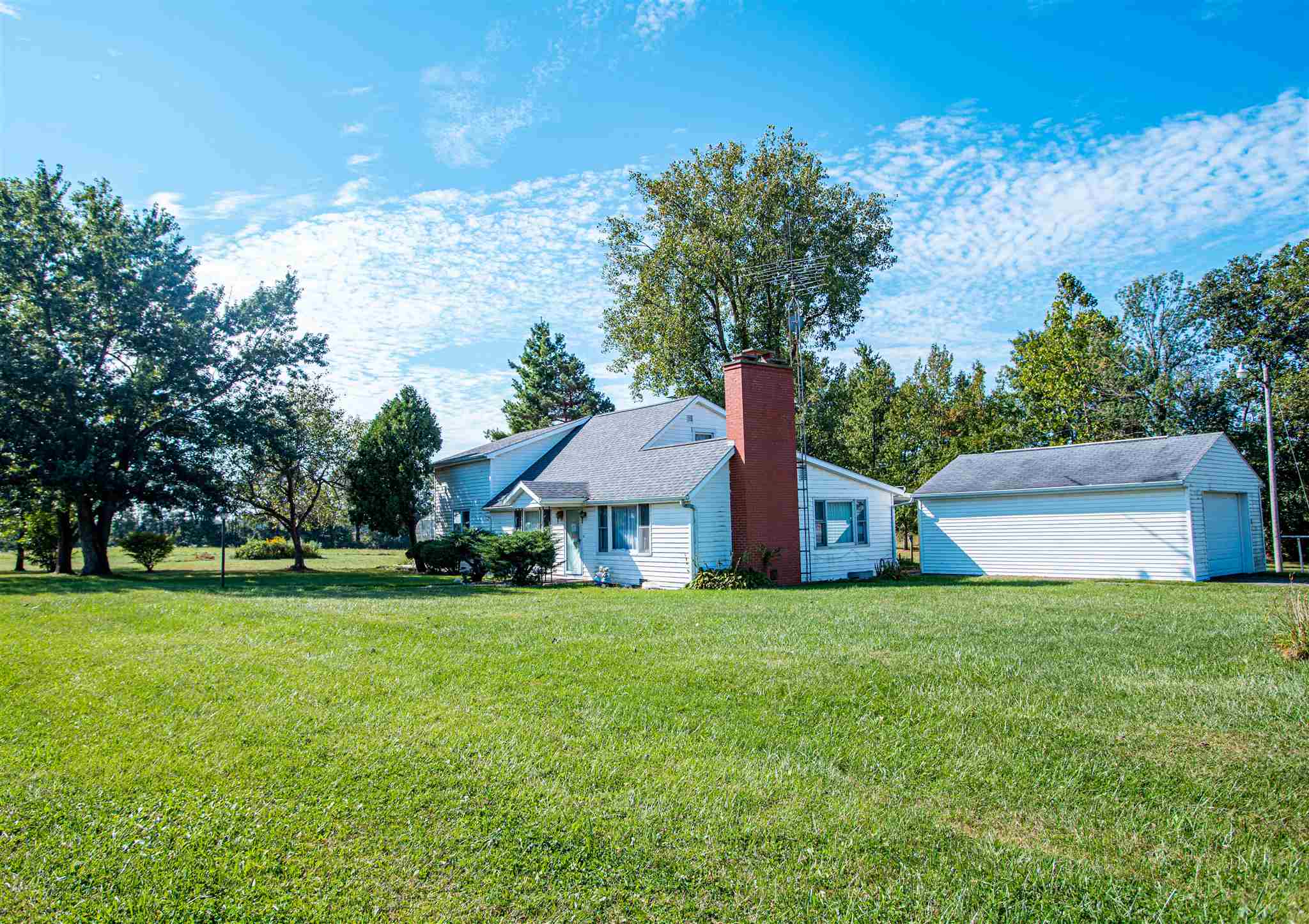 7370 South Como Road Ridgeville, IN 47380 - Photo 3 of 12 Gallery Image 3