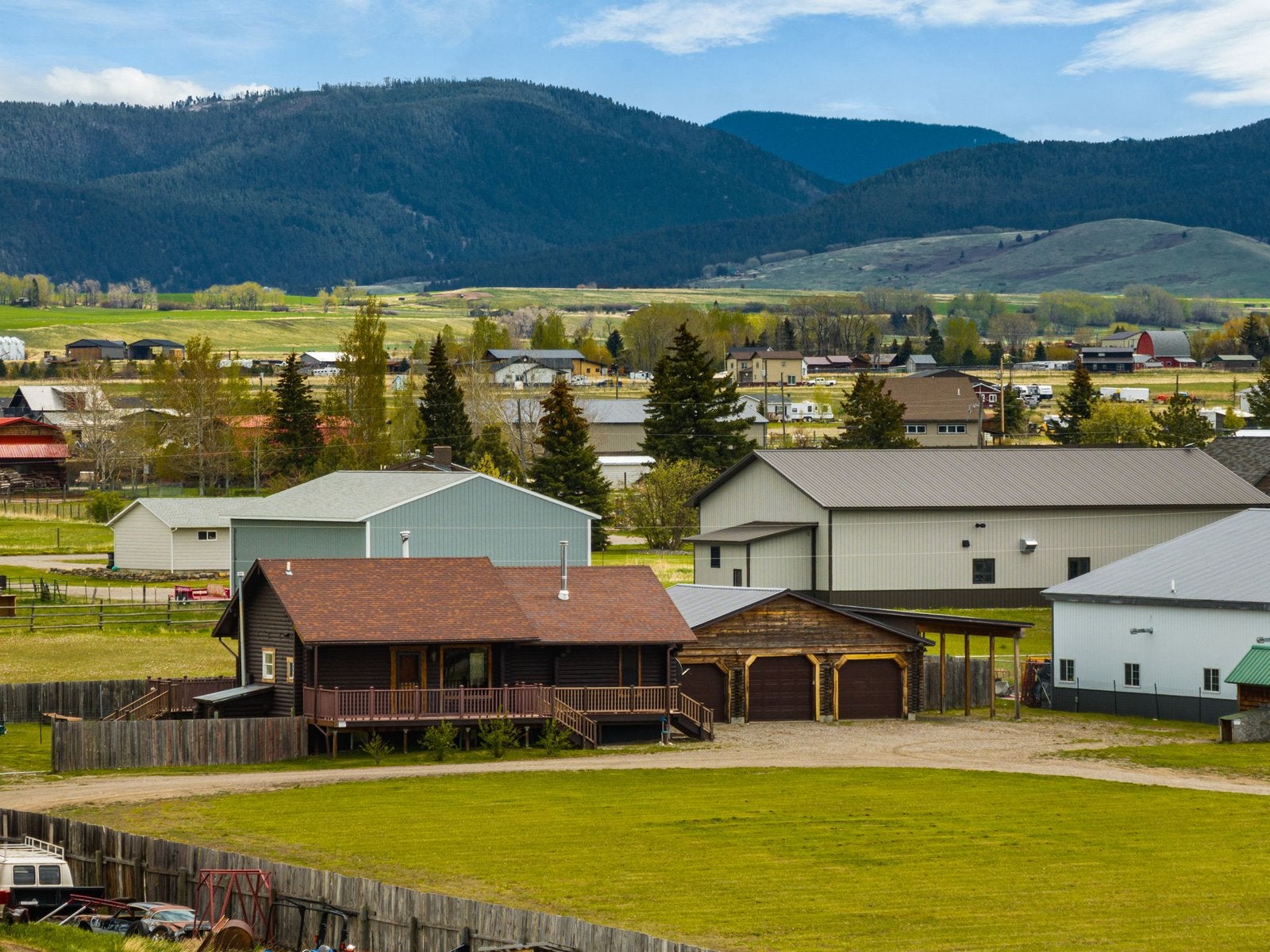 77300 Gallatin Road Bozeman, MT 59718 - Photo 14 of 98 Gallery Image 14