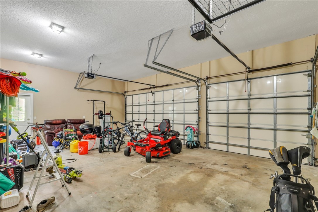 203 Liberty Square Brunswick, GA 31525 - Photo 41 of 59 3-car garage