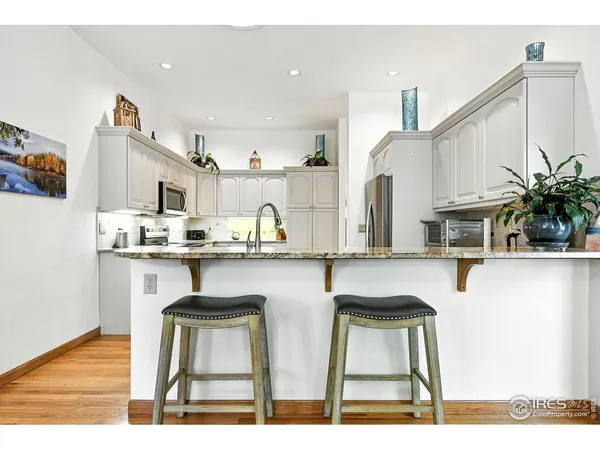 $1,097,000 | 2020 Diamond Drive, Longmont, CO 80504