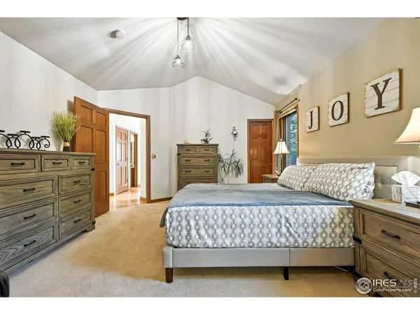 $1,097,000 | 2020 Diamond Drive, Longmont, CO 80504