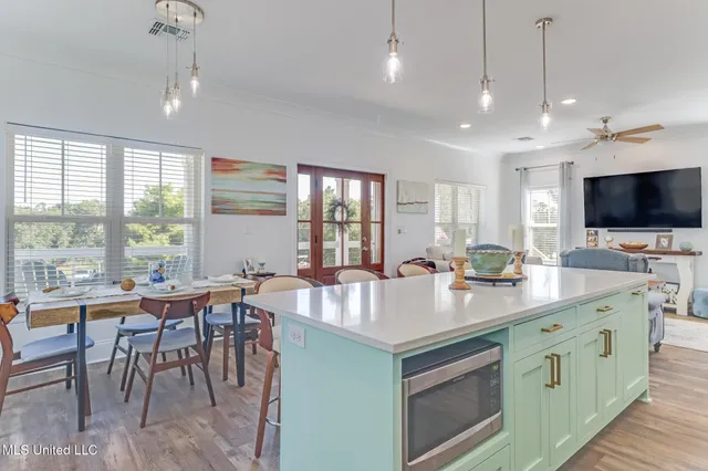 $399,000 | 518 5th Street, Pass Christian, MS 39571