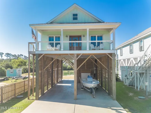 $399,000 | 518 5th Street, Pass Christian, MS 39571