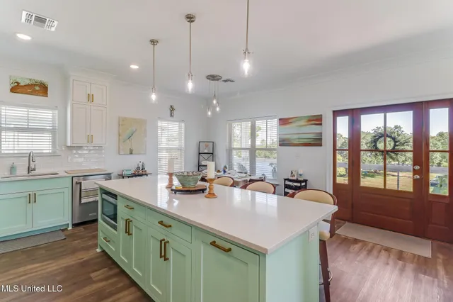 $399,000 | 518 5th Street, Pass Christian, MS 39571