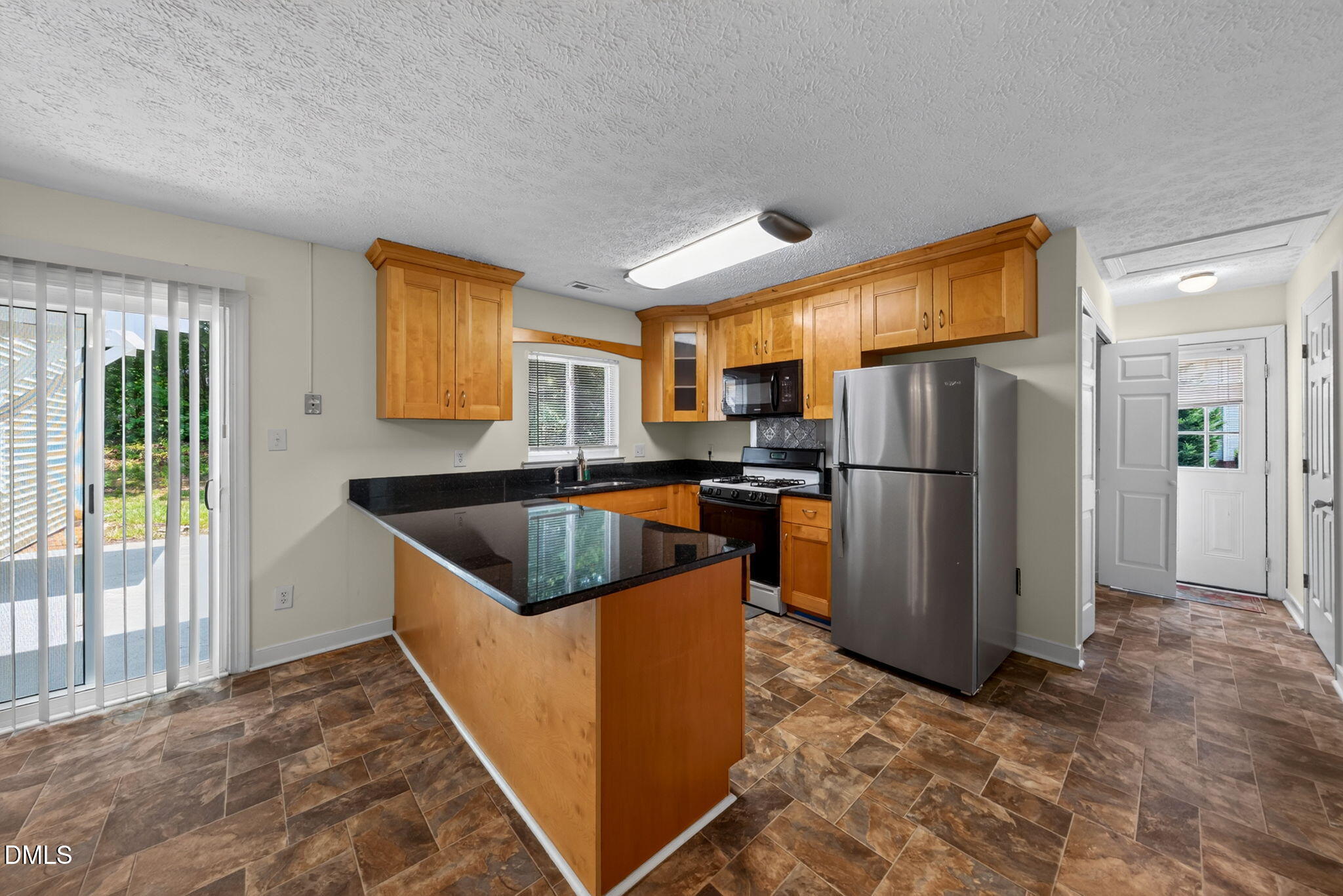 105 Trinity Woods Drive Raleigh, NC 27607 - Photo 13 of 40 18-web-or-mls-105 Trinity Woods Dr - 18