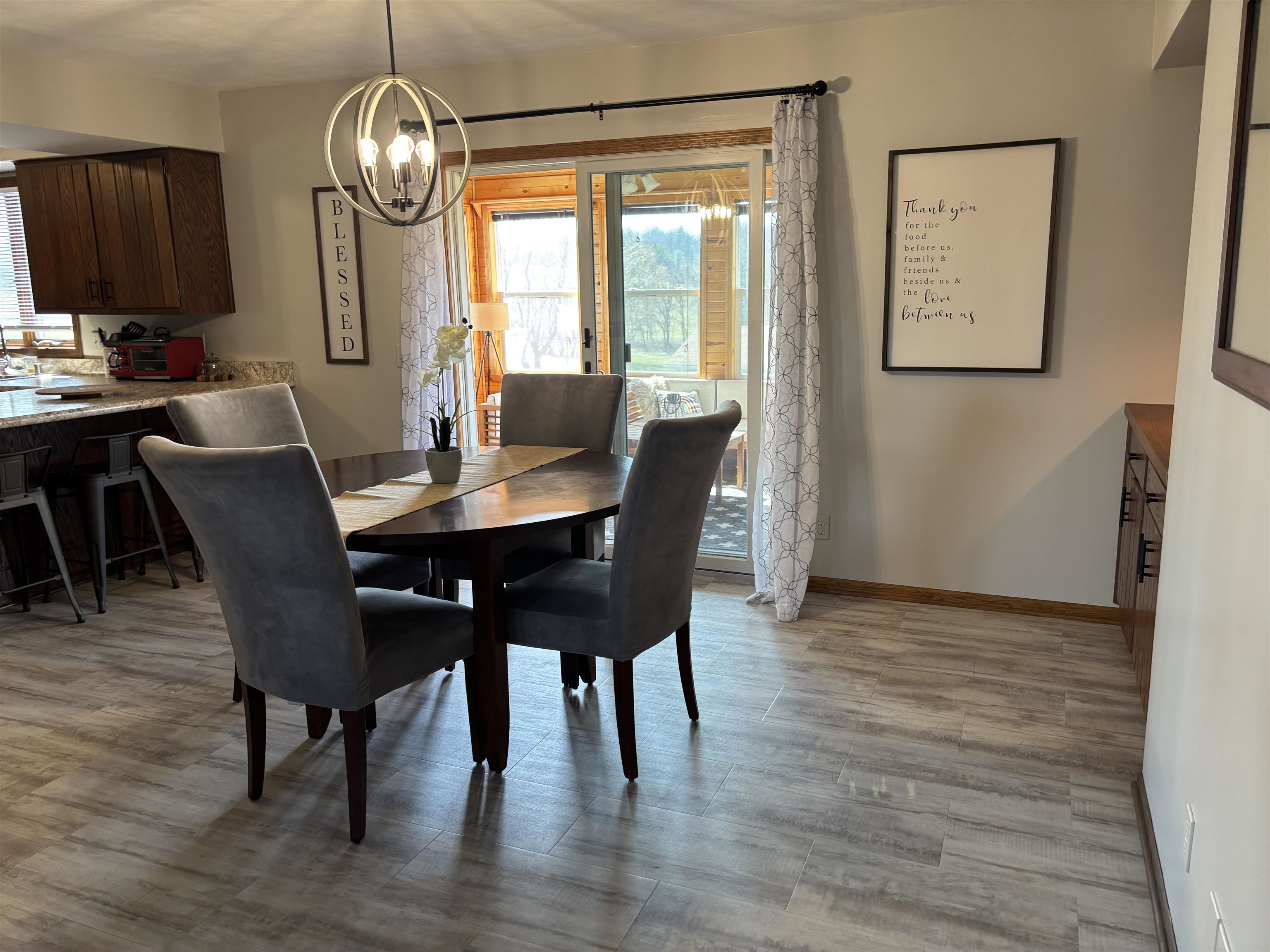 W6791 Pond View Road Monroe, WI 53566 - Photo 6 of 40 Gallery Image 6