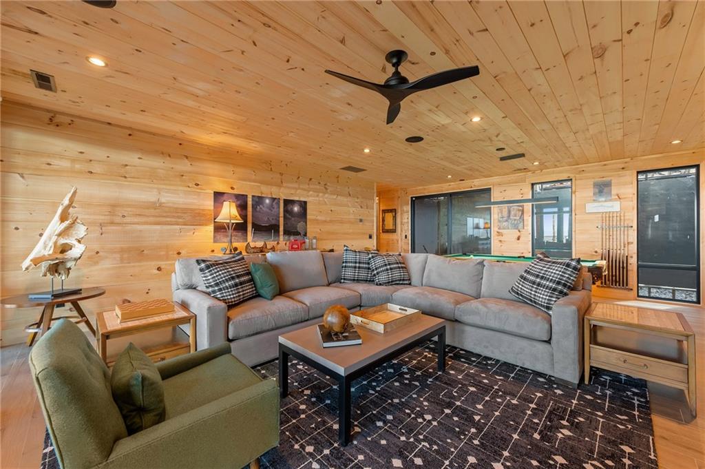 970 Lakeview Drive Blue Ridge, GA 30513 - Photo 34 of 74 Gallery Image 34