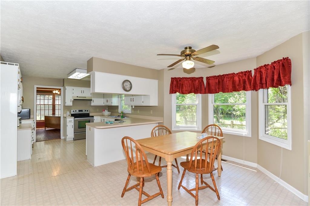 2140 South Carroll Road Indianapolis, IN 46239 - Photo 7 of 33