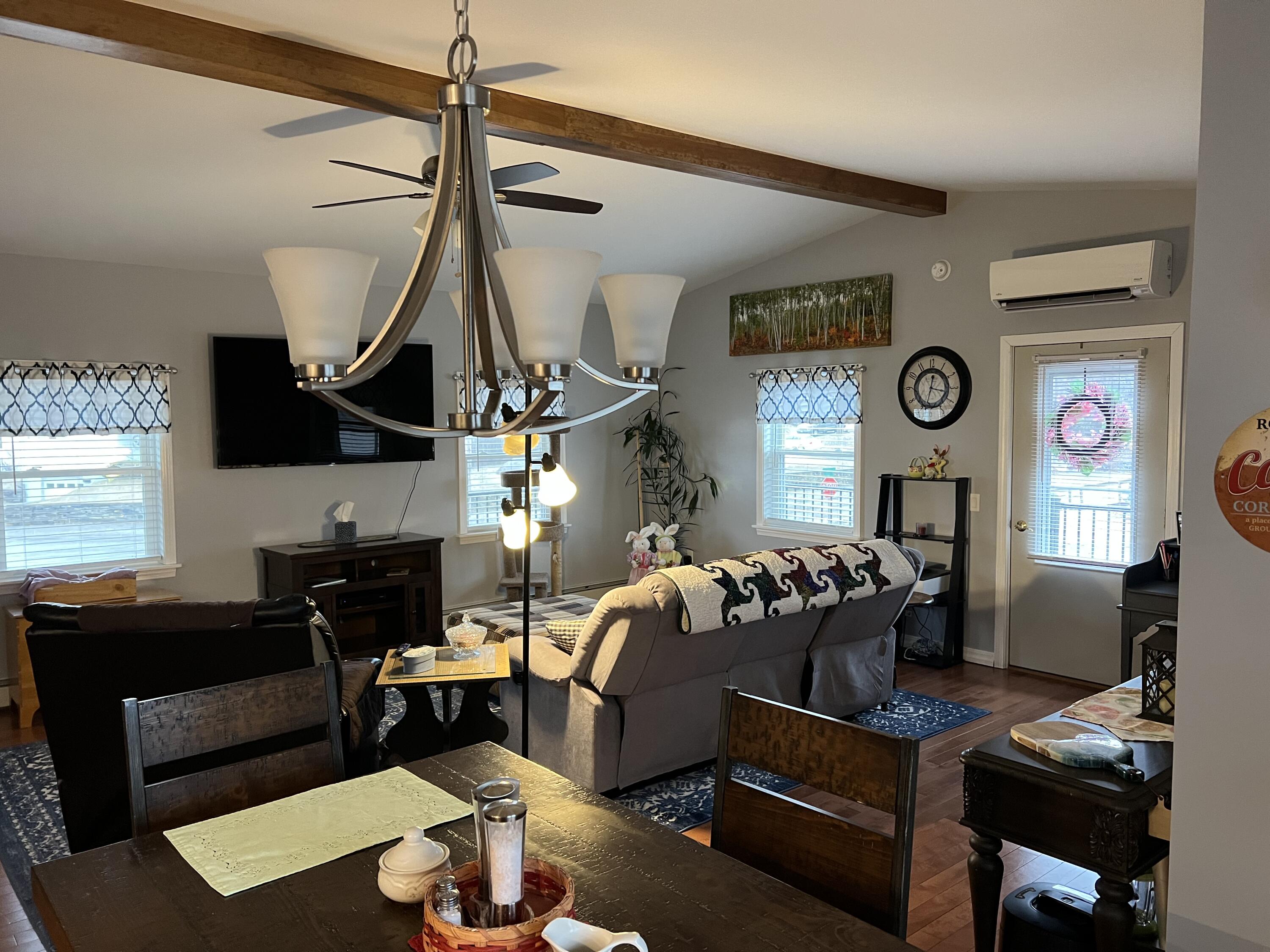 4 Field Street Millinocket, ME 04462 - Photo 11 of 38 E7940E0C-EE18-4241-AC02-DB1812273278