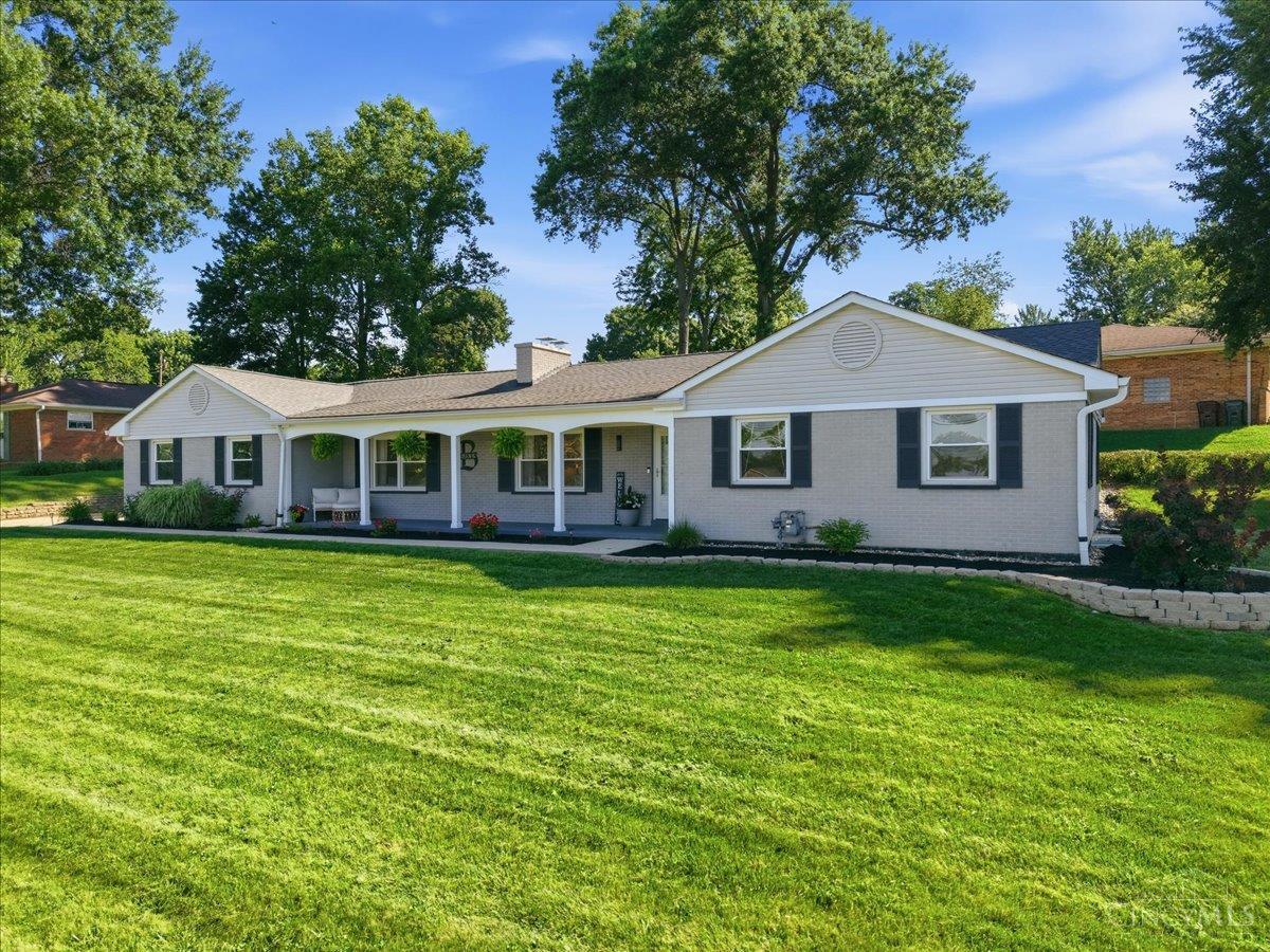 7540 Lawyer Road Cincinnati, OH 45244 - Photo 5 of 58