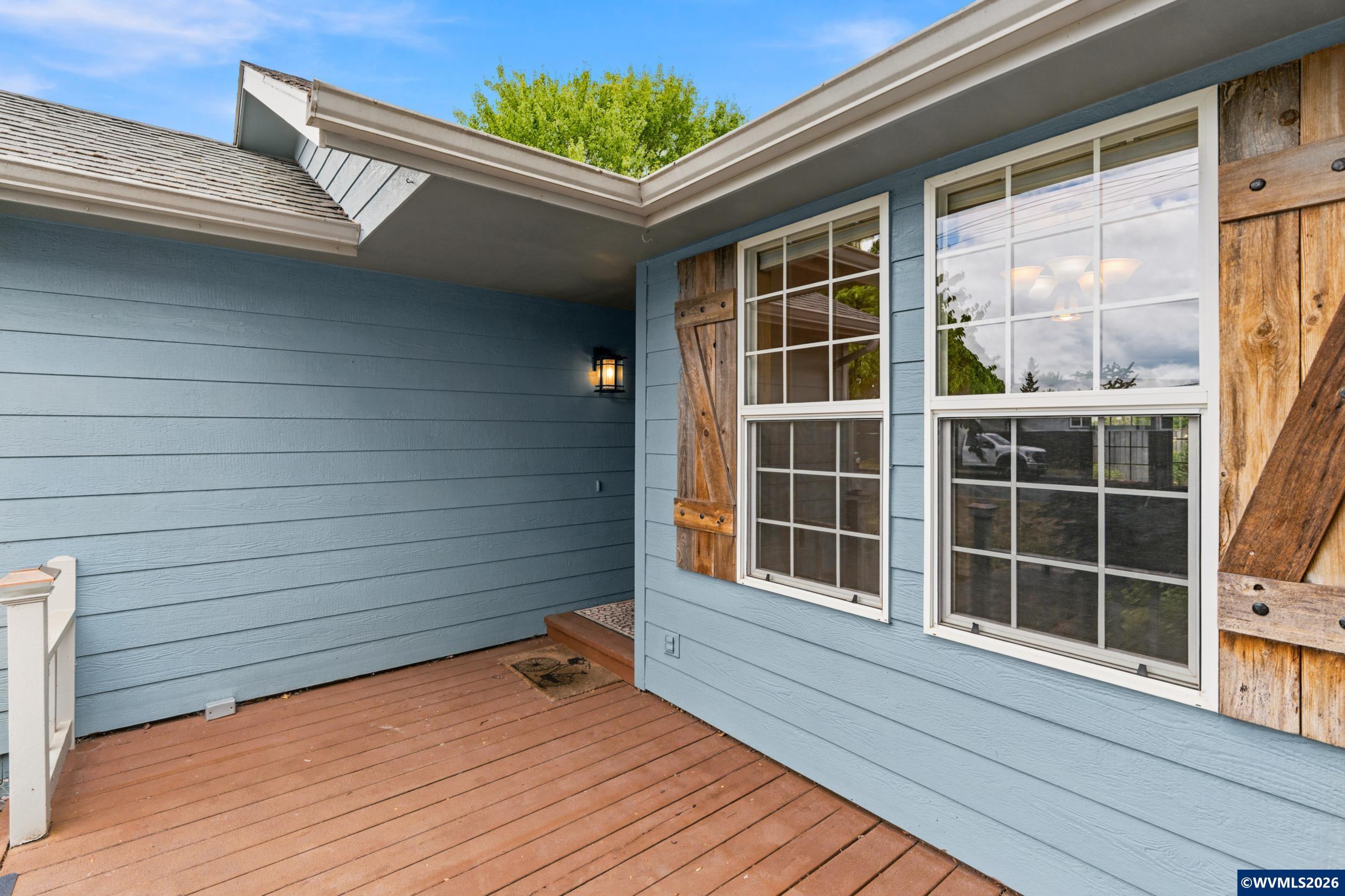 278 Edwards Road South Monmouth, OR 97361 - Photo 5 of 47