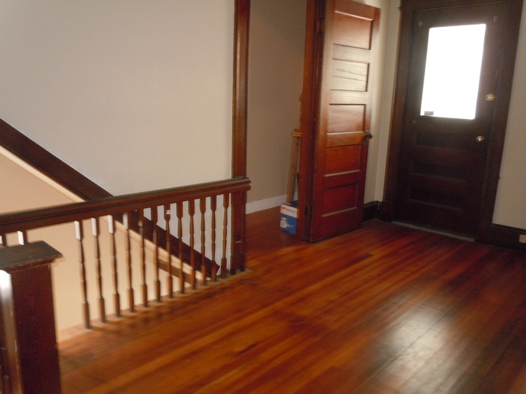 17 Lyndale Street Springfield, MA 01108 - Photo 12 of 24
