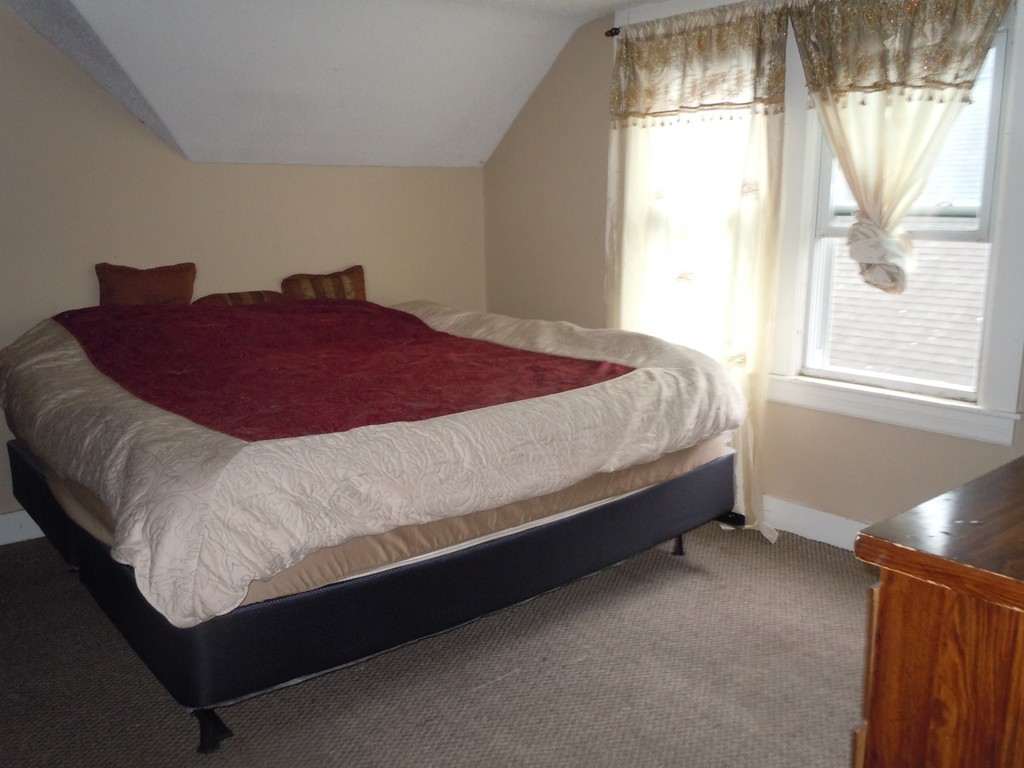 17 Lyndale Street Springfield, MA 01108 - Photo 21 of 24