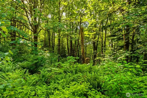 $2,200,000 | 21-xxx Northeast 133rd Street, Woodinville, WA 98052