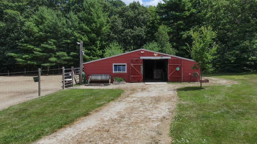 176 Cooper Road Northbridge, MA 01534 - Photo 7 of 42