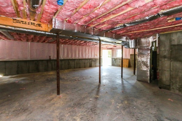 18 R Jewett Road Beverly, MA 01915 - Photo 8 of 9 Gallery Image 8