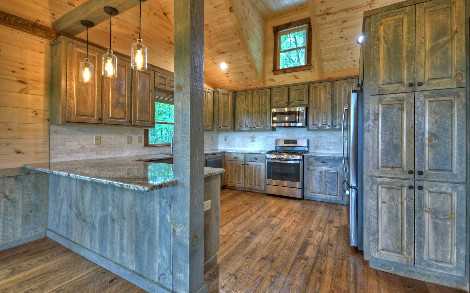2715 Mountain Tops Road Blue Ridge, GA 30513 - Photo 15 of 74 Additional View