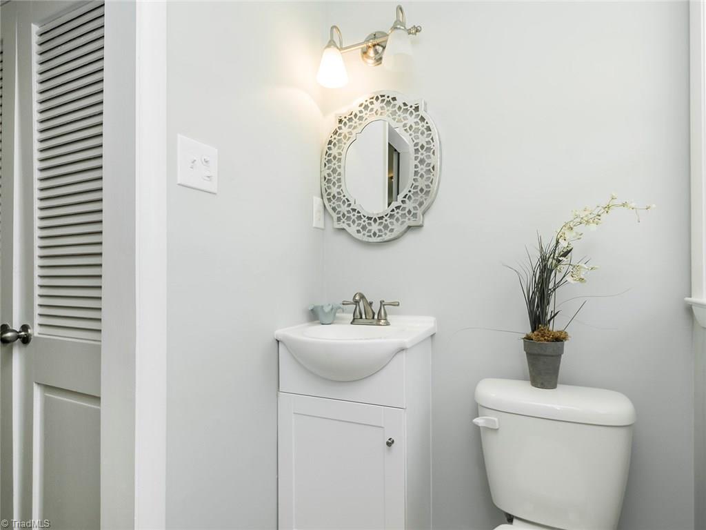 3703 Rockingham Road South Greensboro, NC 27407 - Photo 18 of 27 Gallery Image 18