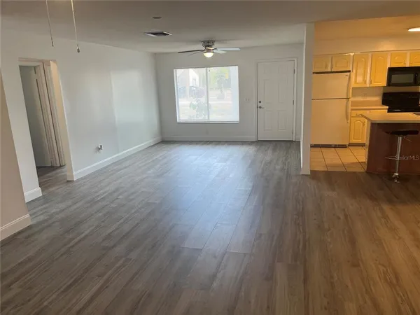 $2,200 | 10108 Bluff Court, Orlando, FL 32821