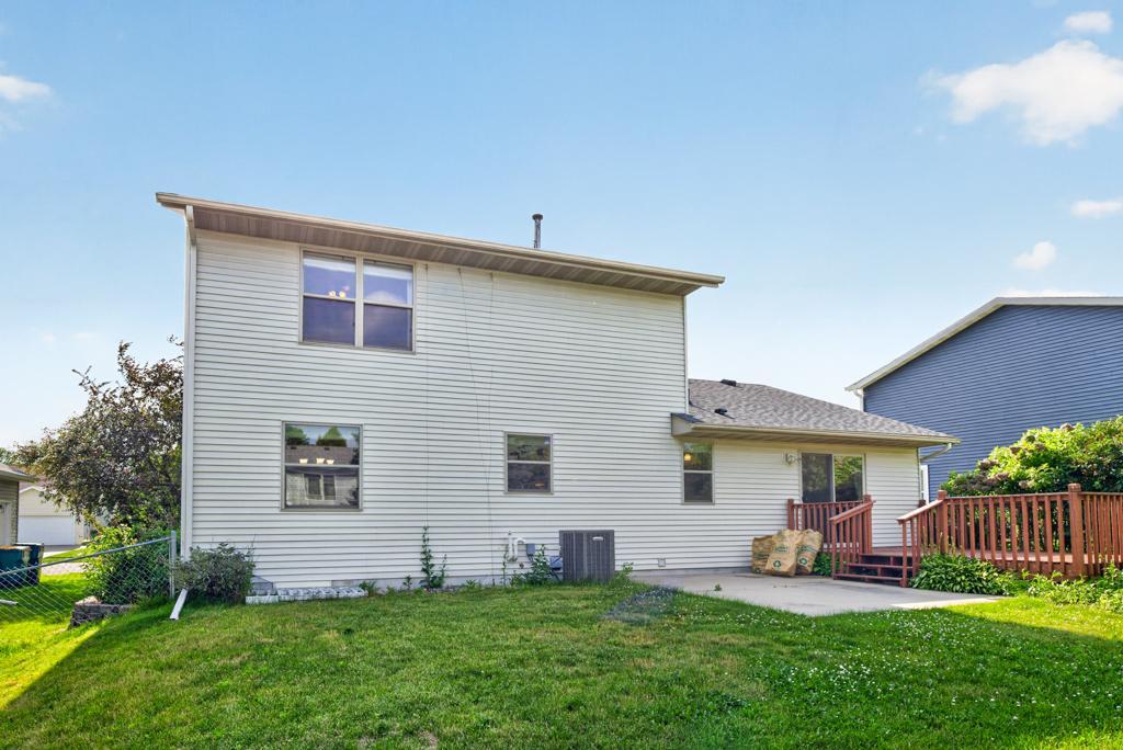 5806 48 Avenue Northwest Rochester, MN 55901 - Photo 42 of 48