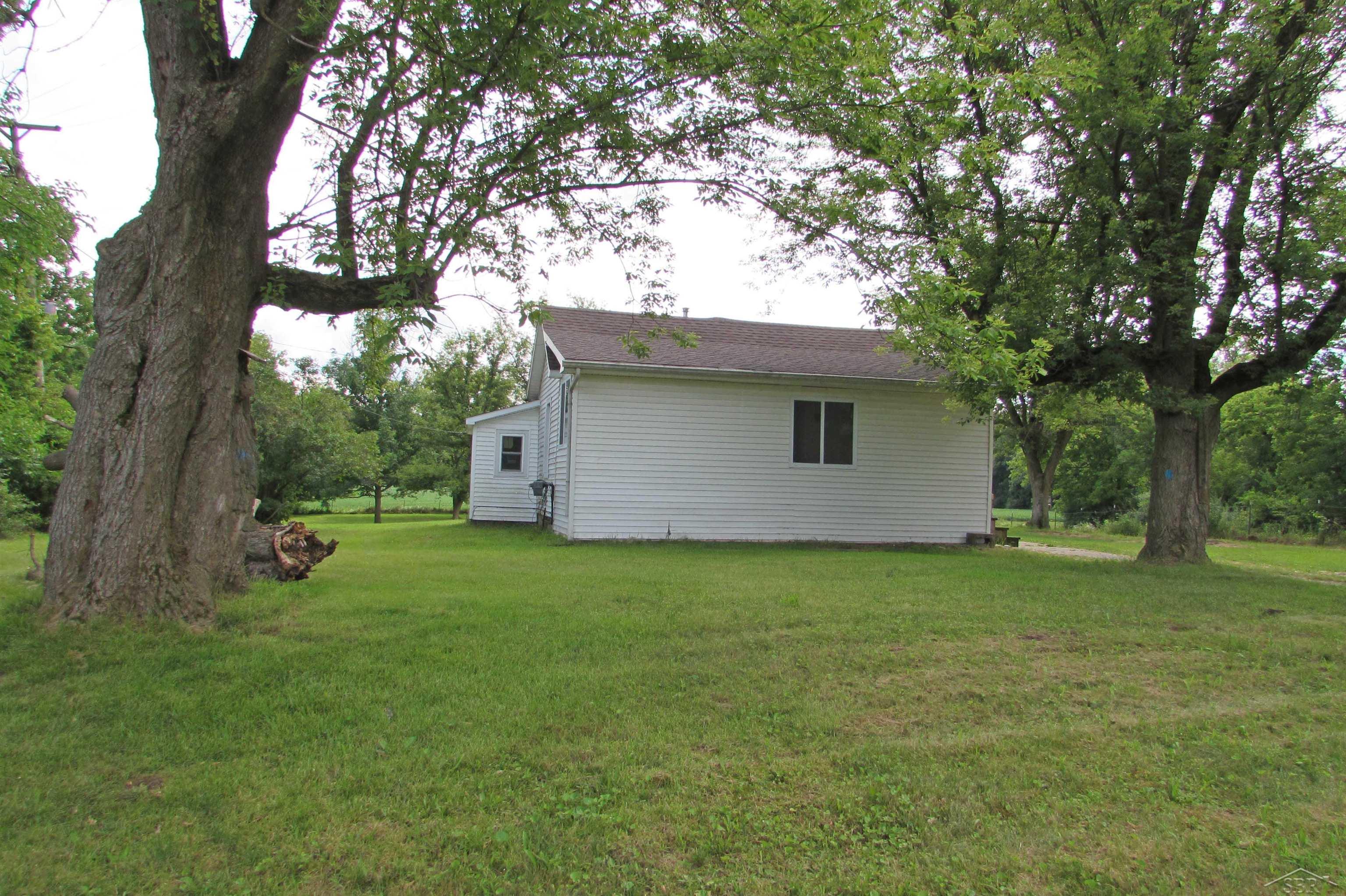 11135 Ditch Road Oakley, MI 48649 - Photo 1 of 38