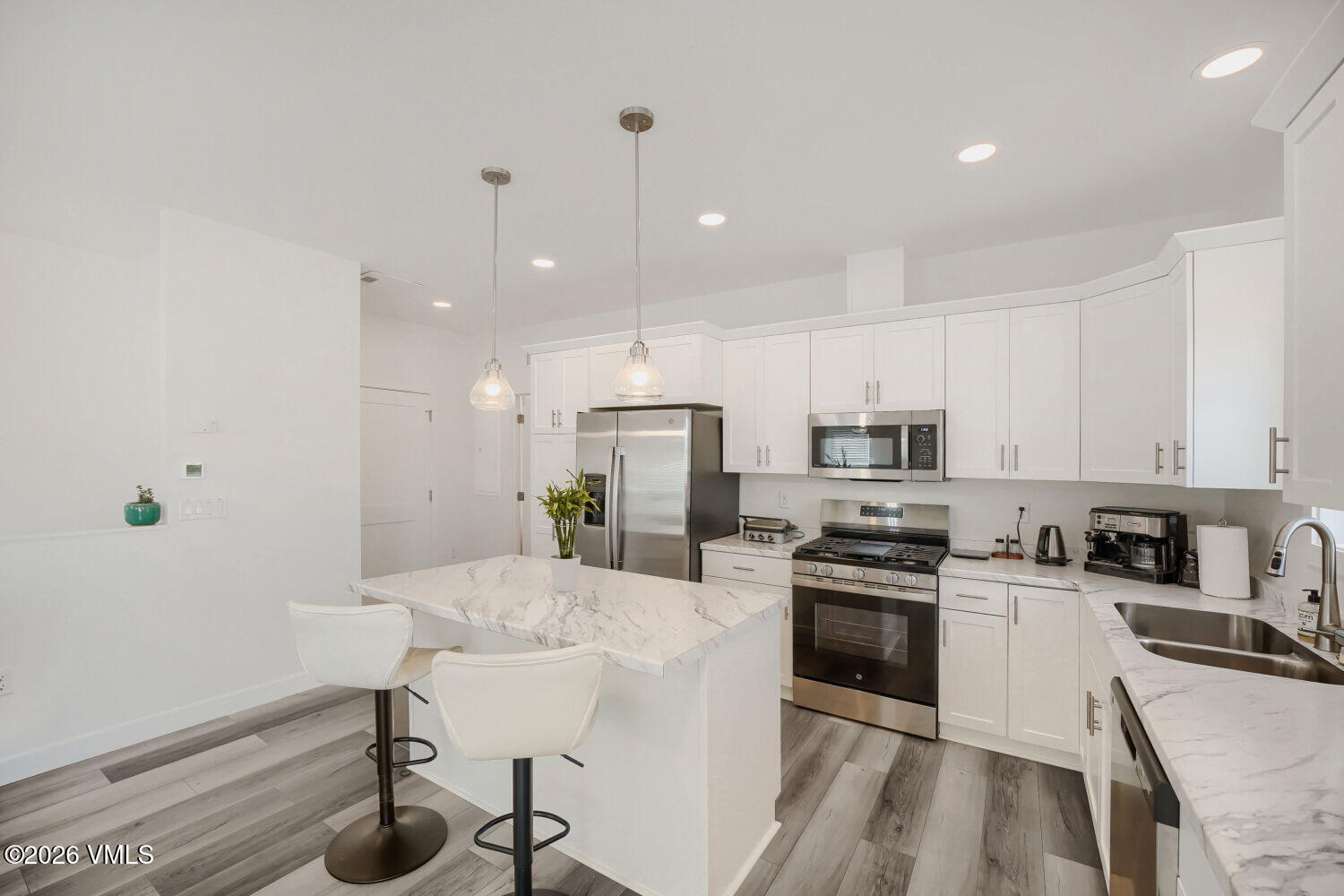 465 Blackhawk Road Gypsum, CO 81637 - Photo 9 of 28 465 Blackhawk Rd - Web Quality - 016 - 1