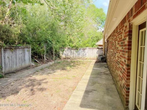 $189,900 | 240 Pear Orchard Drive, Vicksburg, MS 39180