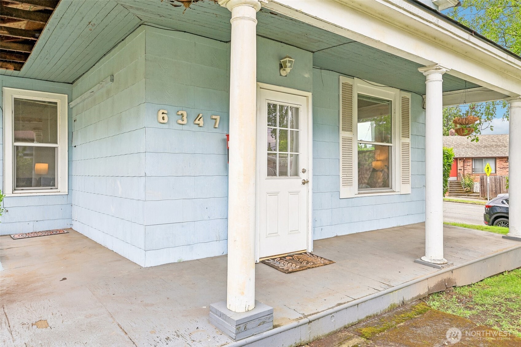 315 Northeast 65th Street Seattle, WA 98115 - Photo 8 of 31