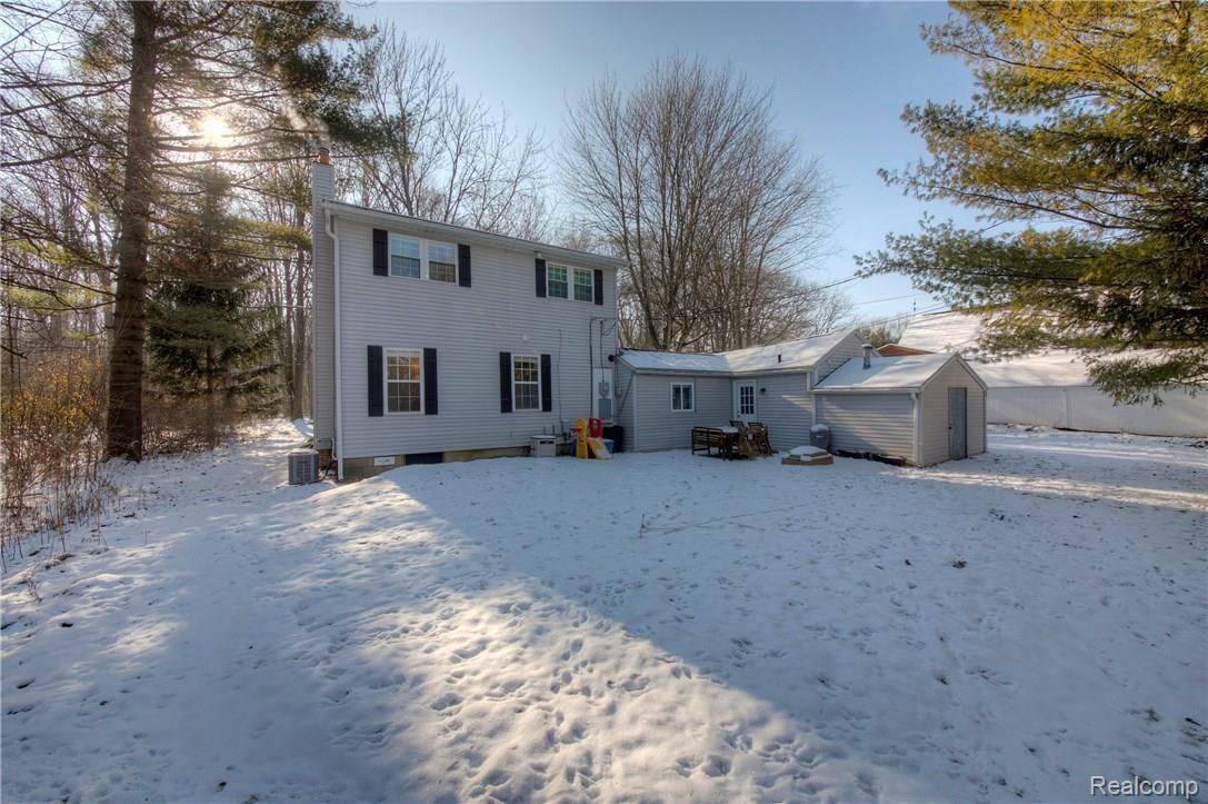 39510 Koppernick Road Canton, MI 48187 - Photo 28 of 31 26.5 Back (2)