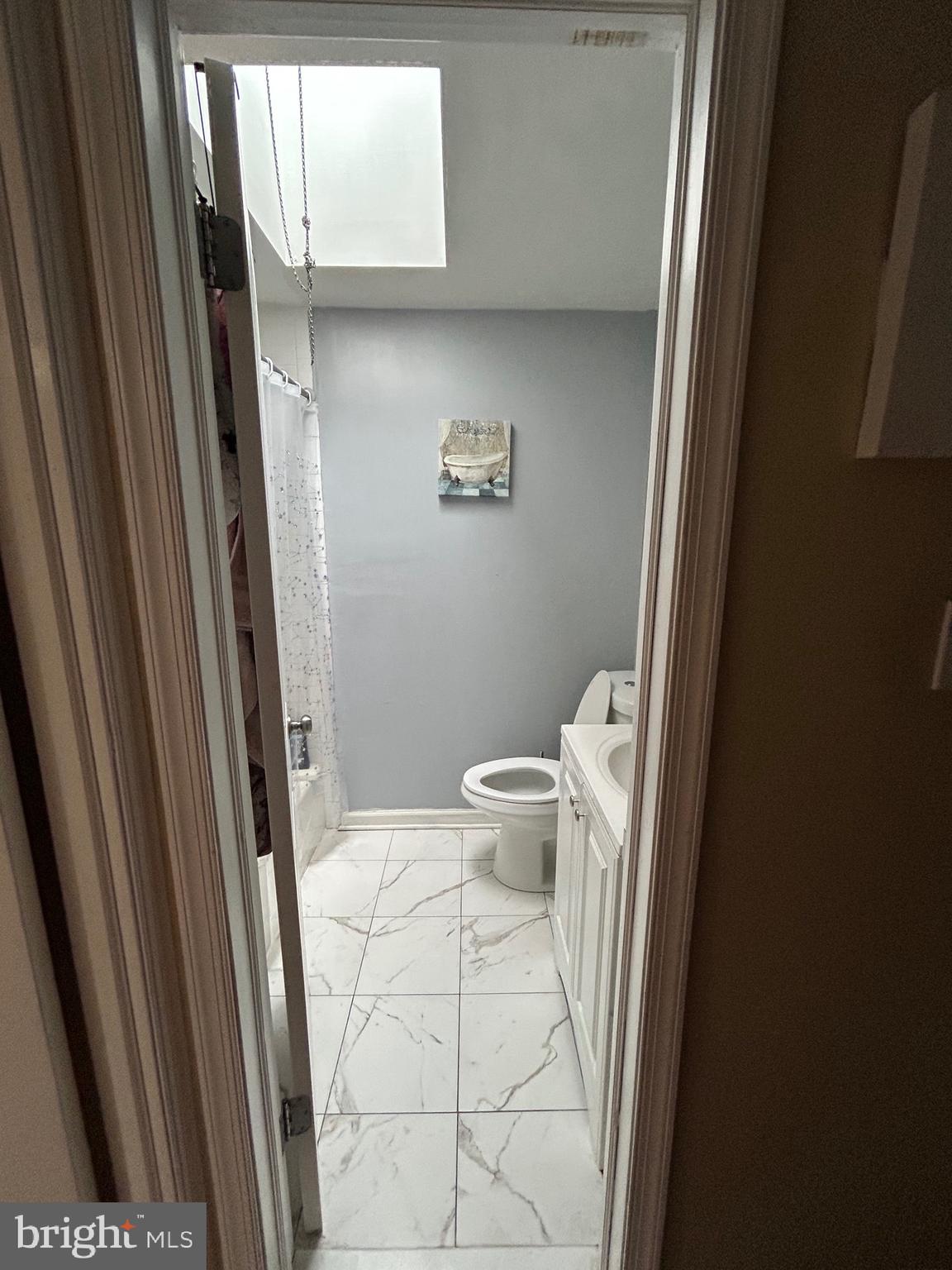 1370 Adair Road Brookhaven, PA 19015 - Photo 17 of 33 main bathroom