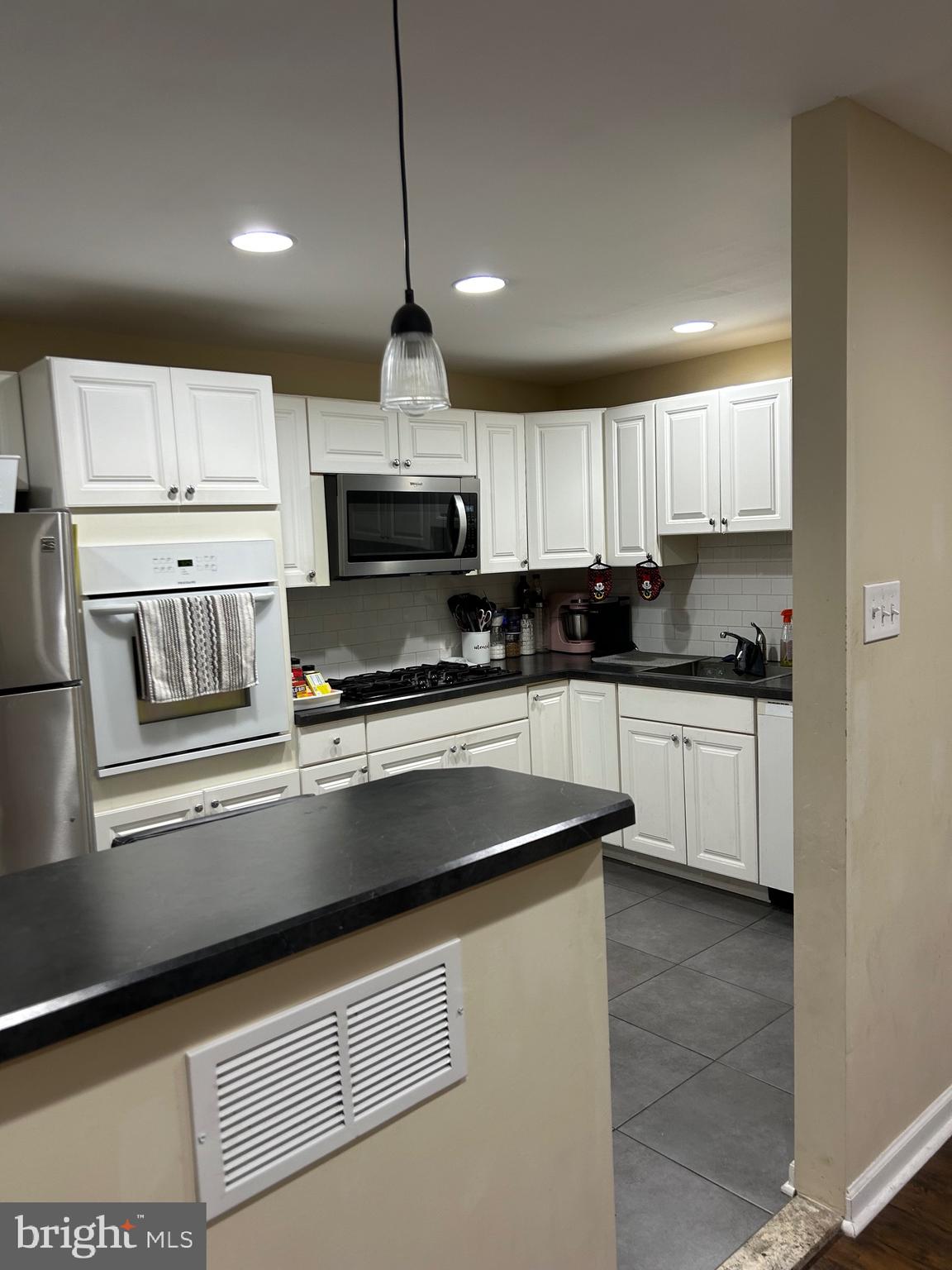 1370 Adair Road Brookhaven, PA 19015 - Photo 9 of 33 Kitchen