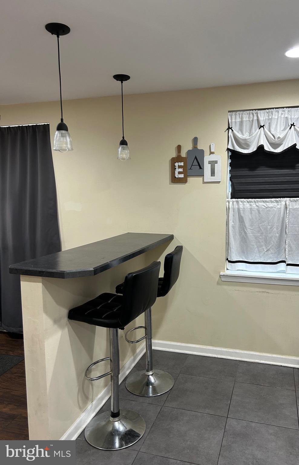1370 Adair Road Brookhaven, PA 19015 - Photo 10 of 33 Breakfast bar
