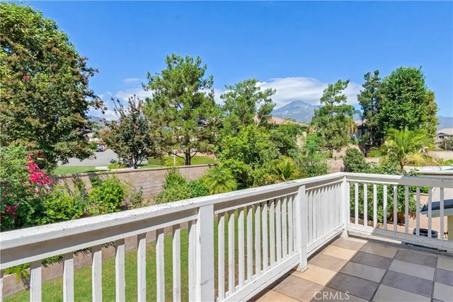 a view of a wooden fence