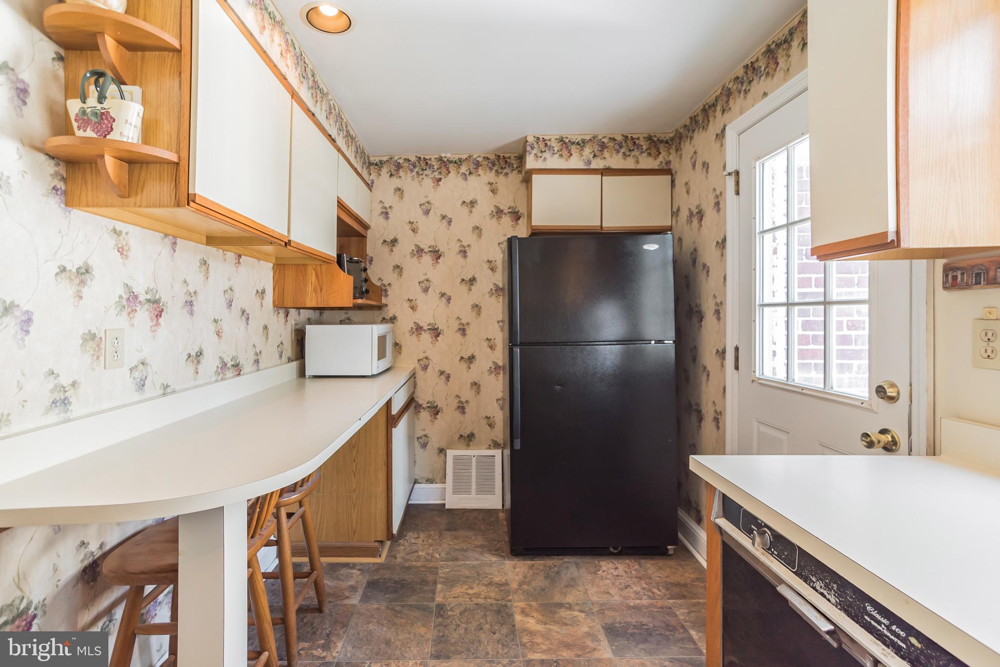 216 Pine Ridge Road Havertown, PA 19083 - Photo 14 of 35 Gallery Image 14