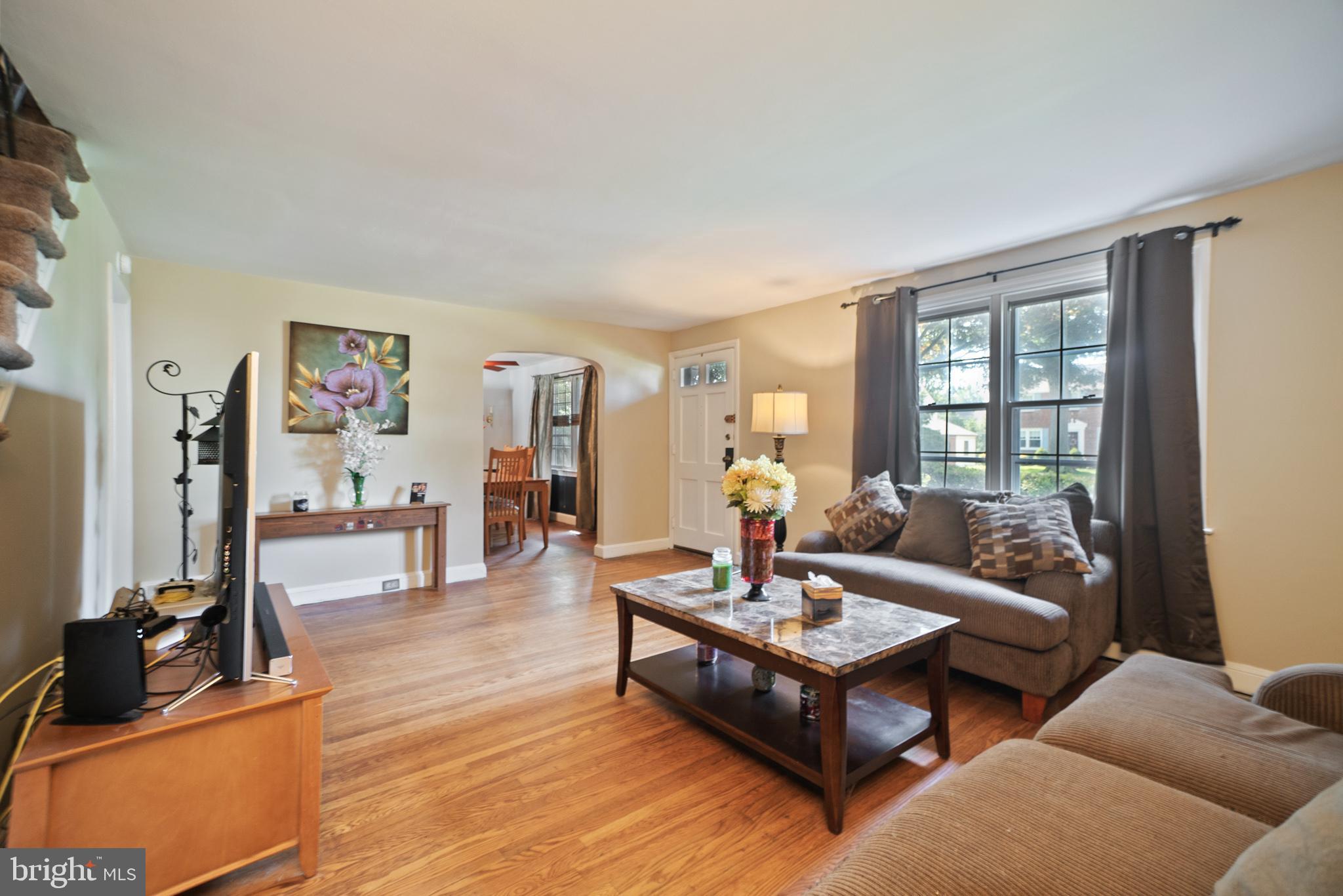 216 Pine Ridge Road Havertown, PA 19083 - Photo 5 of 35 Gallery Image 5
