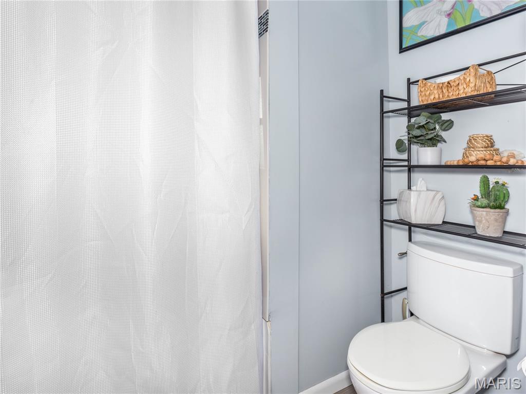 121 West Clay Street Troy, IL 62294 - Photo 18 of 32