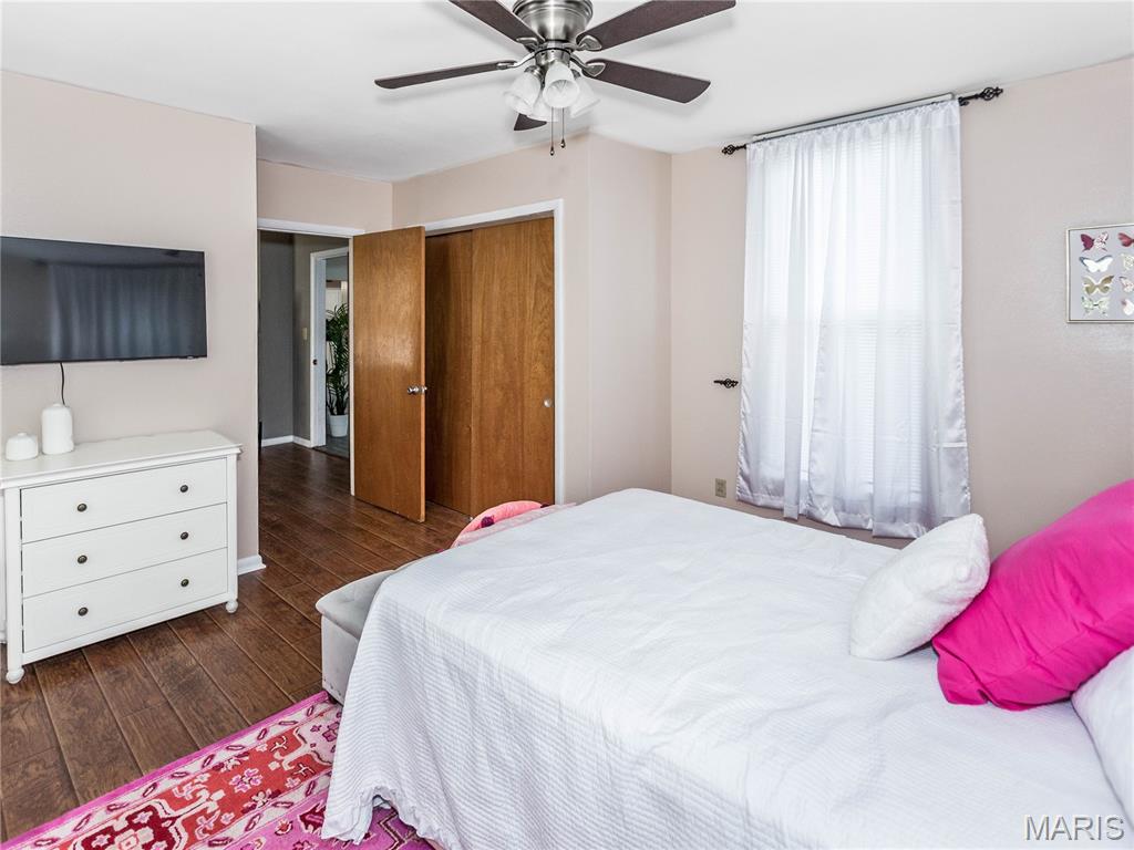 121 West Clay Street Troy, IL 62294 - Photo 23 of 32