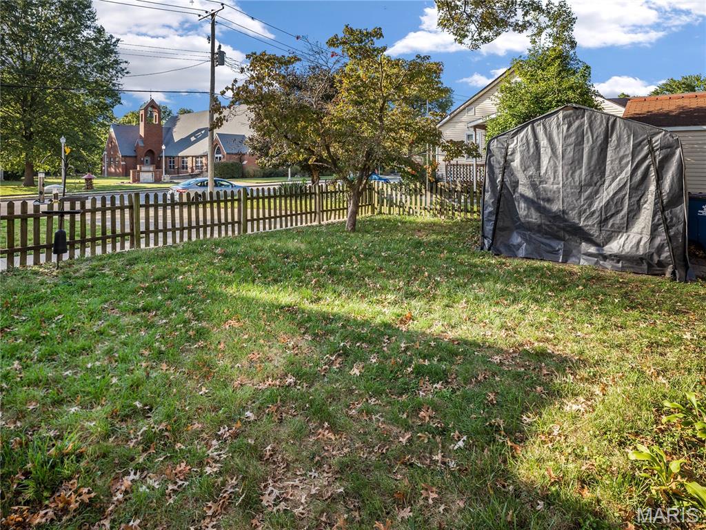 121 West Clay Street Troy, IL 62294 - Photo 32 of 32