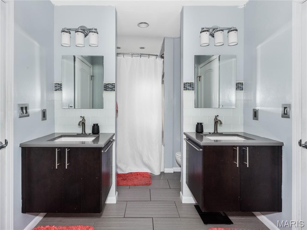 121 West Clay Street Troy, IL 62294 - Photo 4 of 32