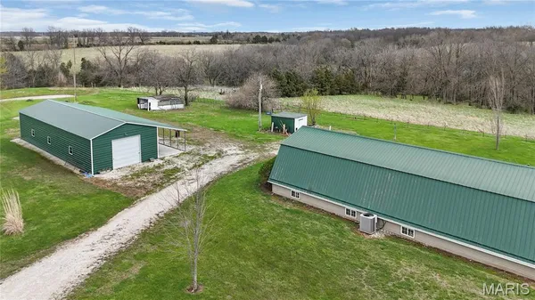 $550,000 | 2601 Pike 25, Vandalia, MO 63382