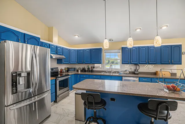 $564,500 | 8683 East Hawley Road, Hesperia, MI 49421