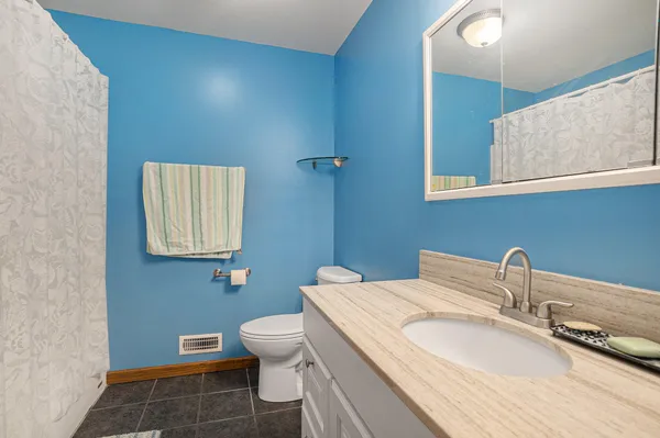 $545,500 | 8683 East Hawley Road, Hesperia, MI 49421