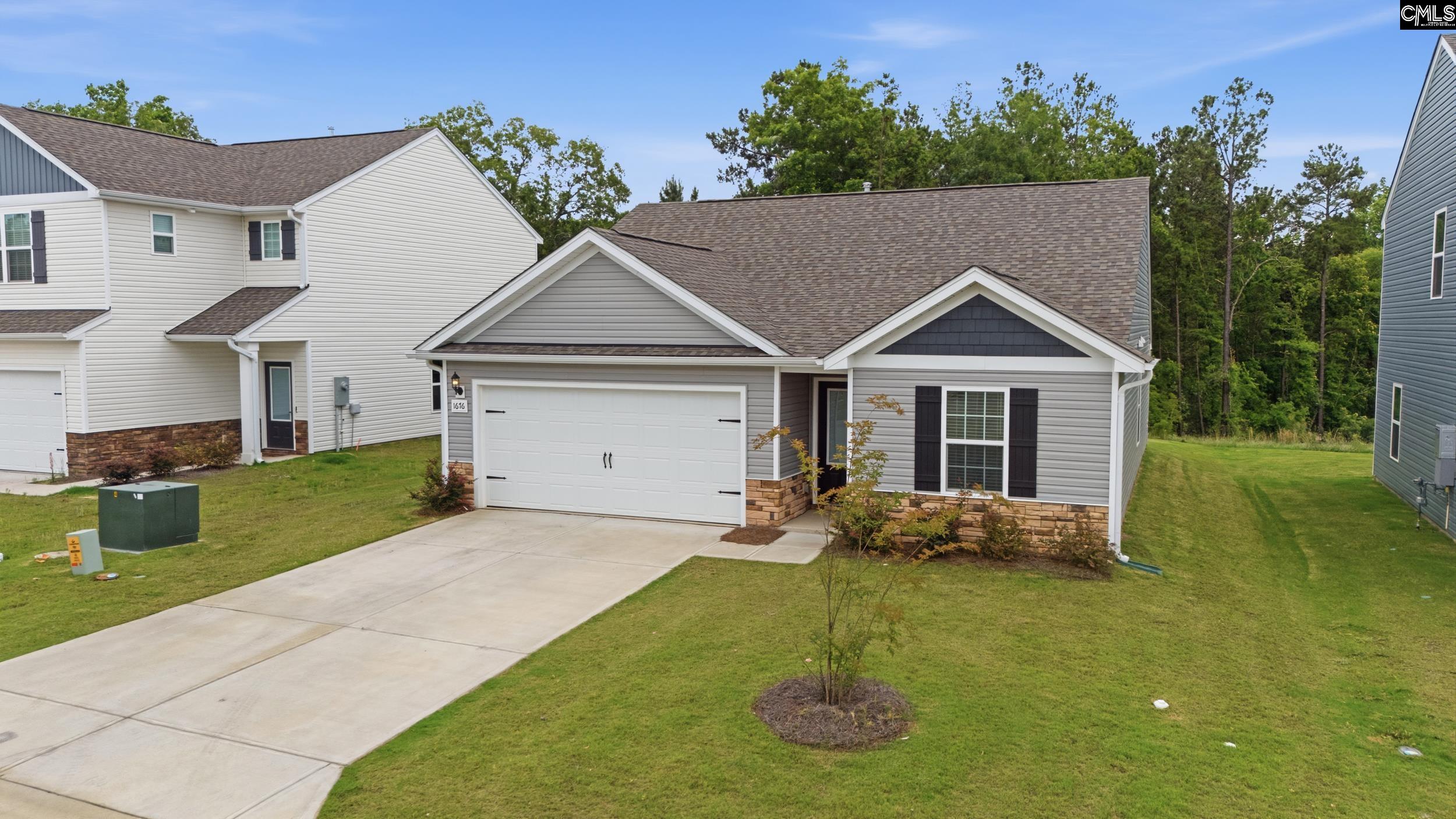 1676 Hidden Gdn Lane Gilbert, SC 29054 - Photo 2 of 36