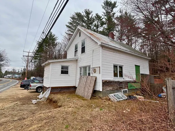 $104,900 | 98 Whittier Road, West Ossipee, NH 03890